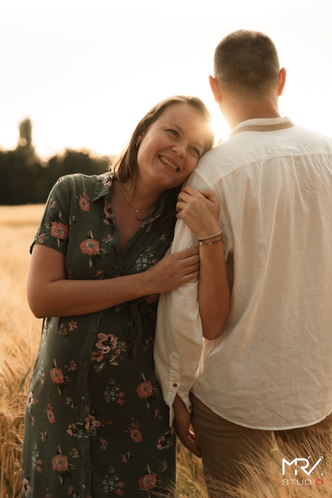 photo-grossesse-maternite-lyon-MRV-STUDIO