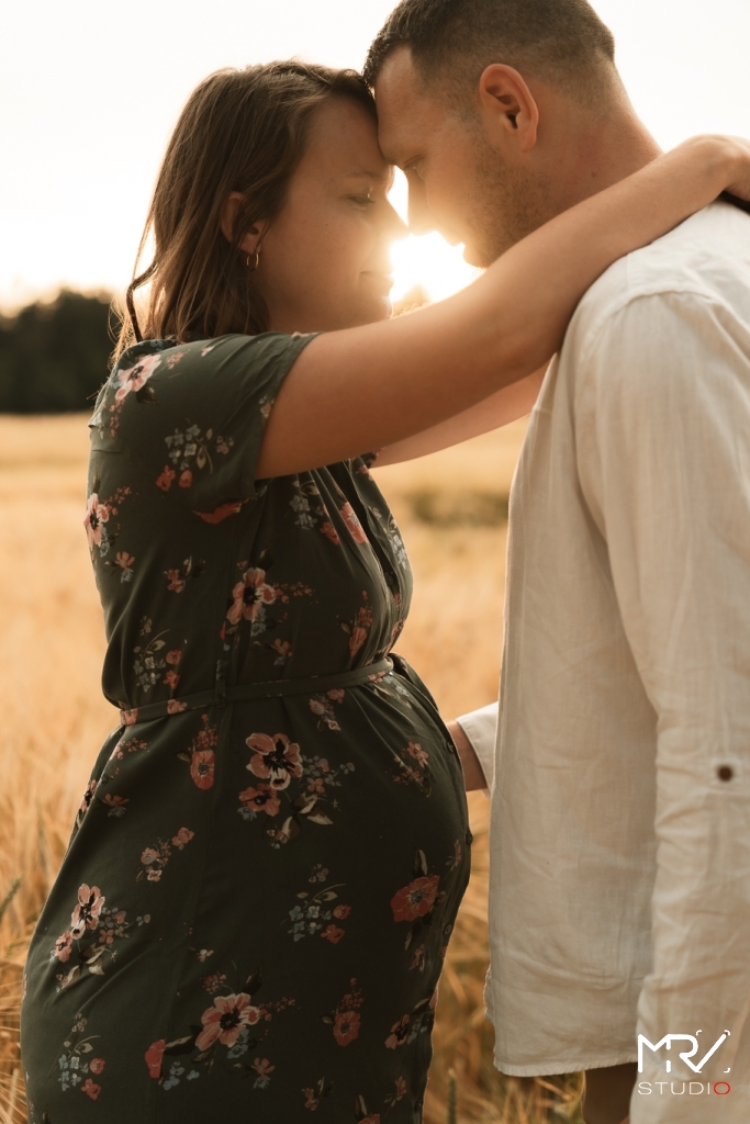 photo-grossesse-maternite-lyon-MRV-STUDIO