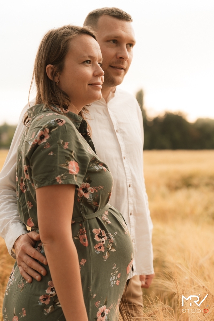 photo-grossesse-maternite-lyon-MRV-STUDIO