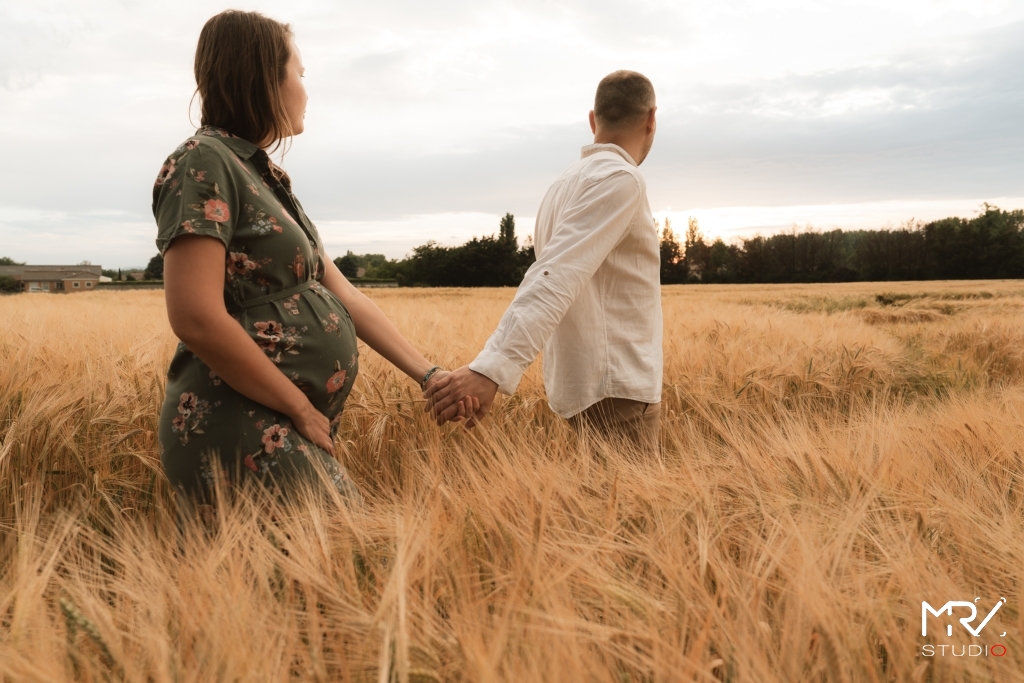 photo-grossesse-maternite-lyon-MRV-STUDIO